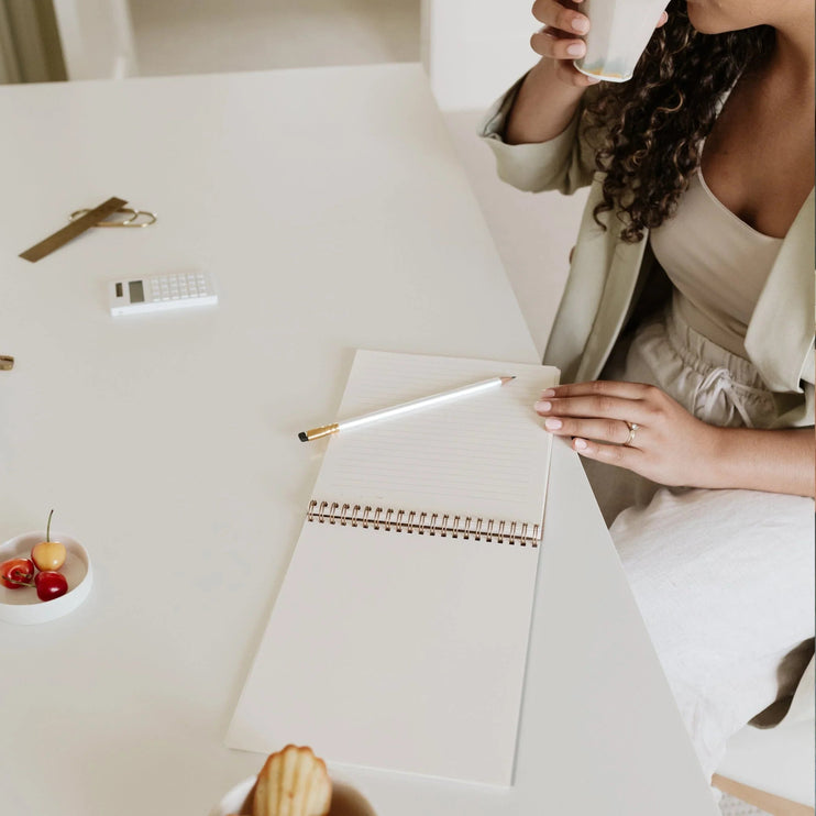 "To Note" Cuaderno Vertical de Líneas - Dusty Rose - ColorSwatch