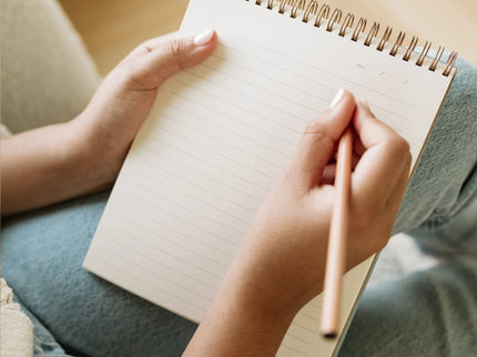 "To Note" Cuaderno Vertical de Líneas - Dusty Rose - ColorSwatch