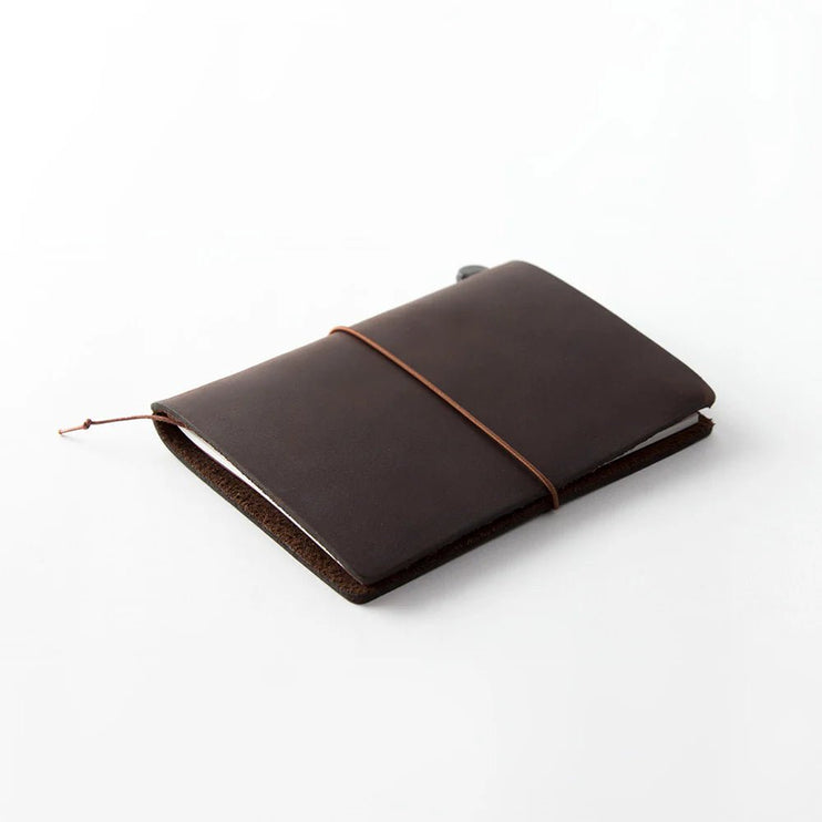 TRAVELER's notebook Cover - Passport - Brown - ColorSwatch