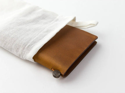 TRAVELER's notebook Cover - Passport - Camel - ColorSwatch