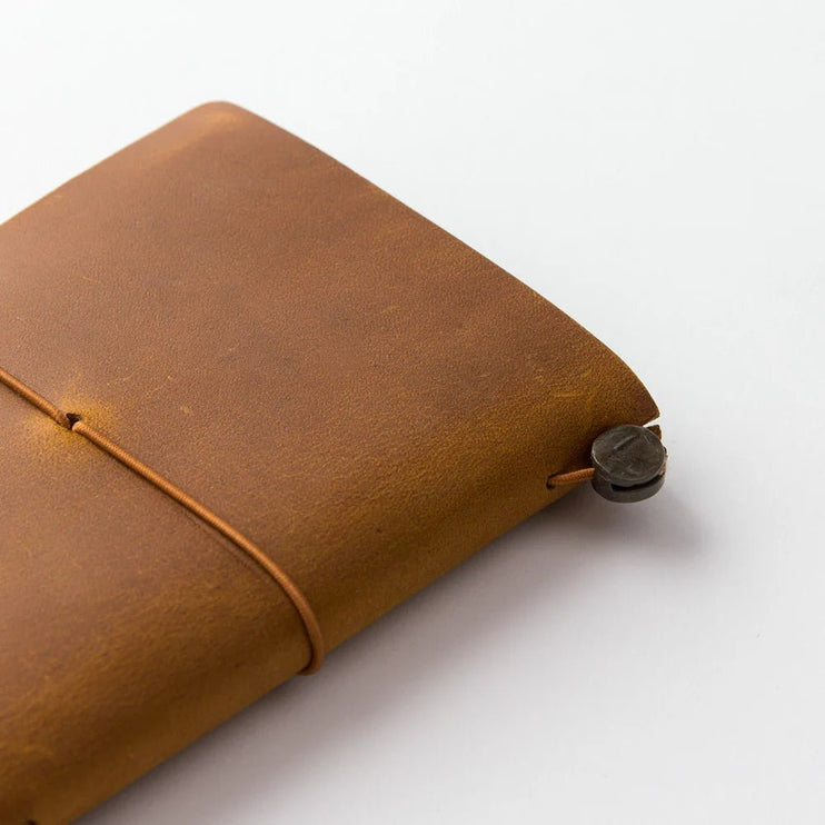 TRAVELER's notebook Cover - Passport - Camel - ColorSwatch