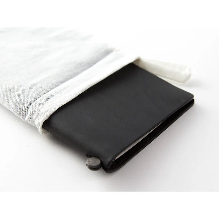 TRAVELER's notebook Cover - Regular Size - Black - ColorSwatch