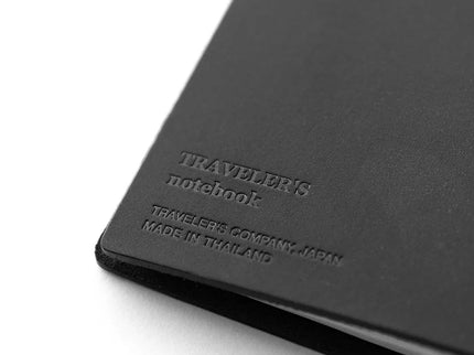 TRAVELER's notebook Cover - Regular Size - Black - ColorSwatch