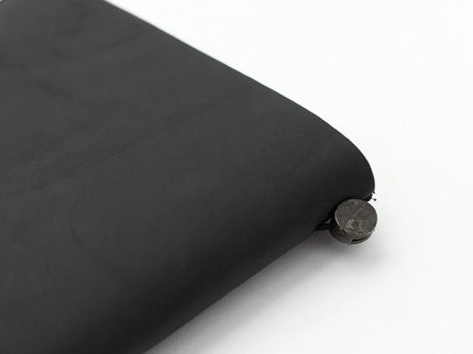 TRAVELER's notebook Cover - Regular Size - Black - ColorSwatch