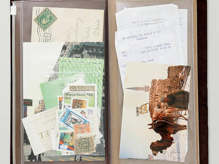 TRAVELER's notebook Refill - 008 Zipper Pocket - ColorSwatch