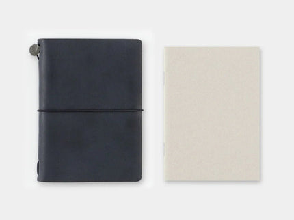 TRAVELER's notebook Refill - Passport - 014 Dot Grid - ColorSwatch