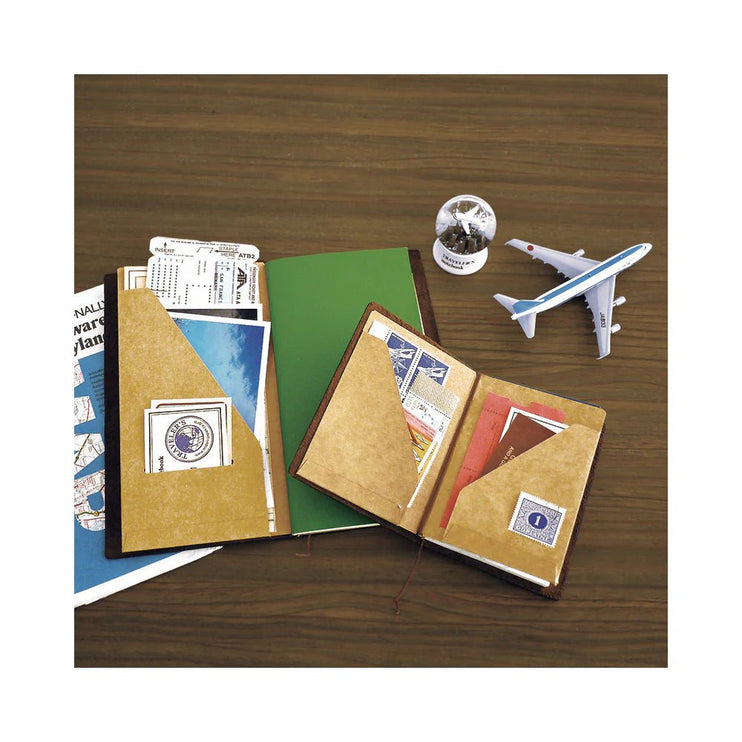 TRAVELER's notebook Refill - Passport Size - P10 Kraft File - ColorSwatch
