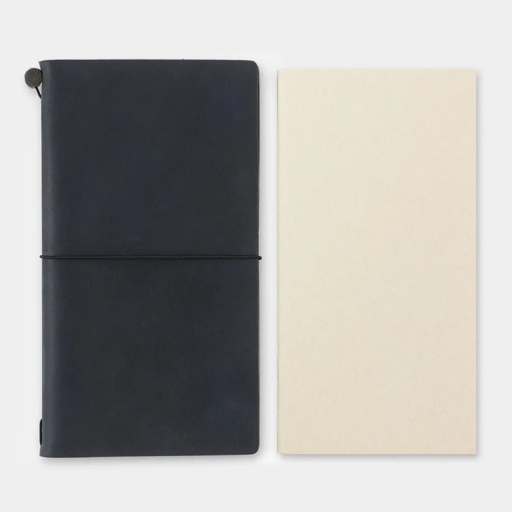 TRAVELER's notebook Refill - Regular Size - 013 Light Paper - ColorSwatch