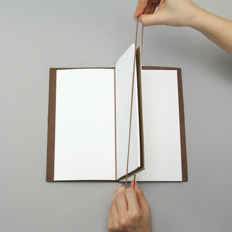 TRAVELER's notebook - Regular Size Binding Bands - ColorSwatch