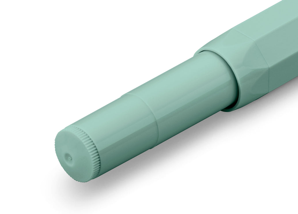 Pluma Fuente Collection - Smooth Sage