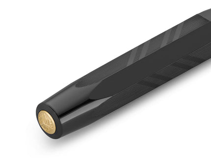 Classic Sport "Guilloche" - Black - Pluma Fuente - ColorSwatch