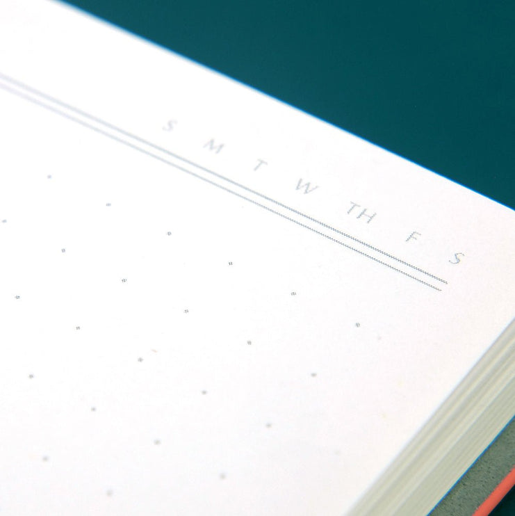 Cuaderno "Nothing Left" - Puntos - ColorSwatch