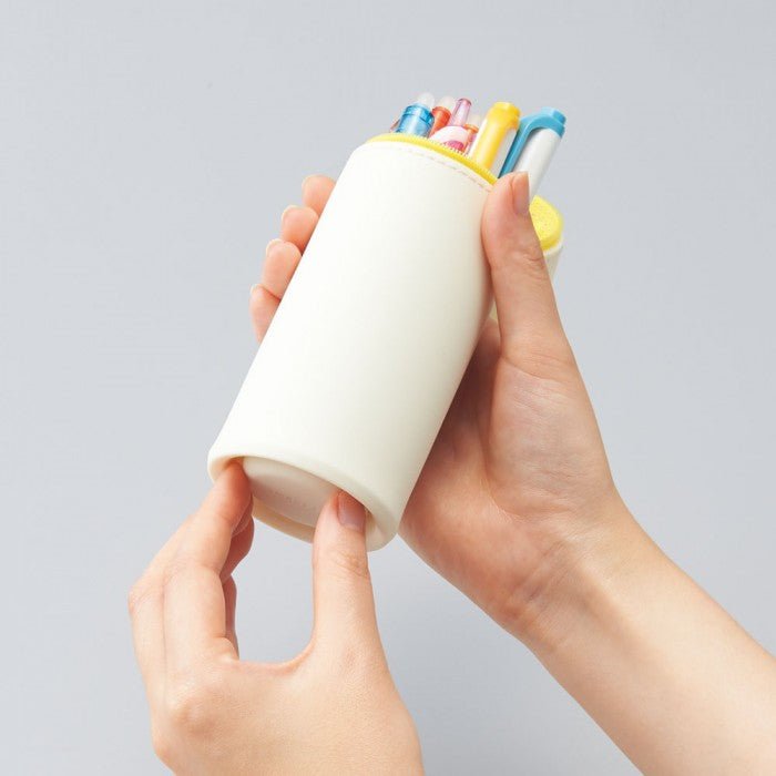 Estuche Smart Fit Punilabo Stand - Pingüino - ColorSwatch