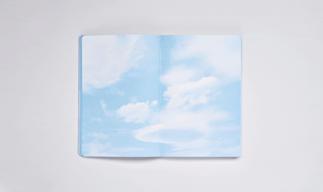 Inspiration Book M - Cloud Blue - ColorSwatch