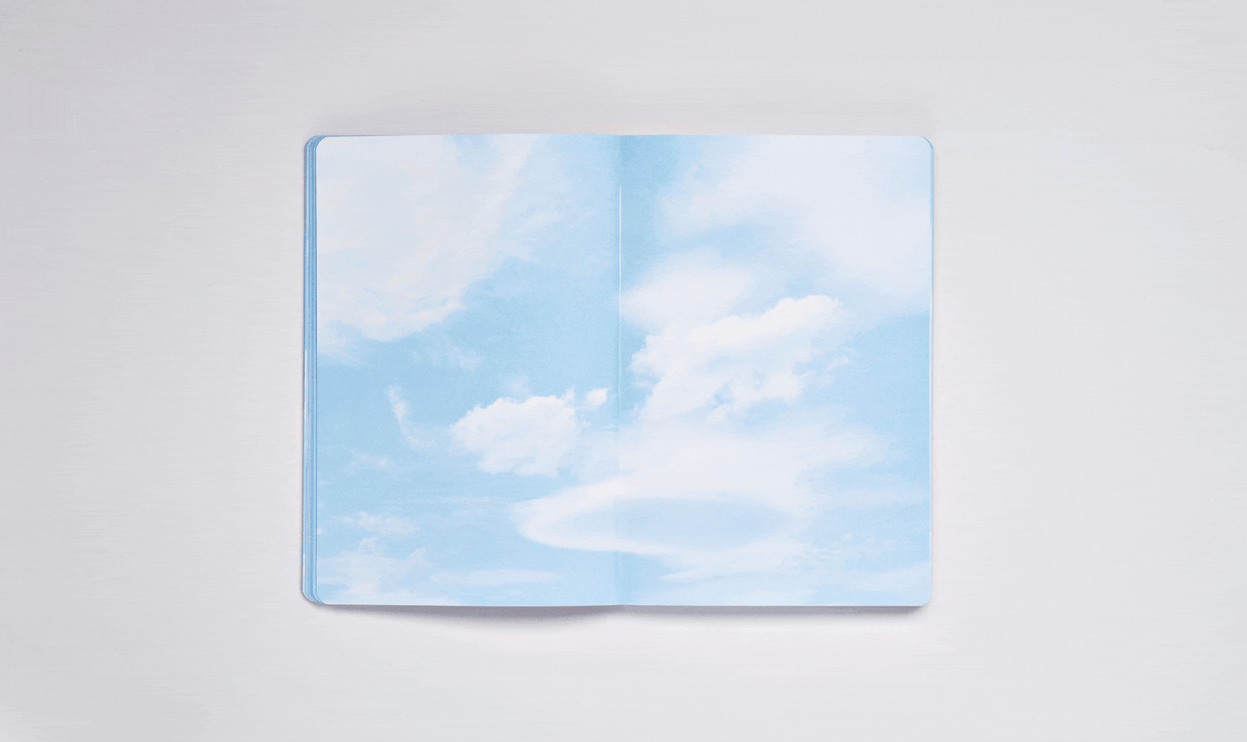Inspiration Book M - Cloud Blue - ColorSwatch