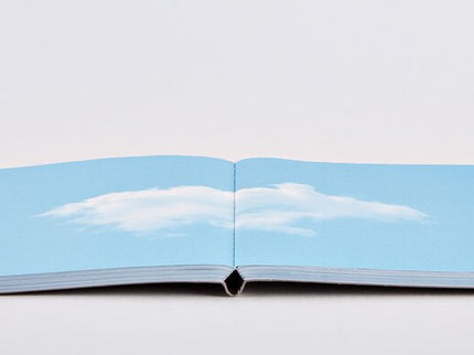 Inspiration Book M - Cloud Blue - ColorSwatch