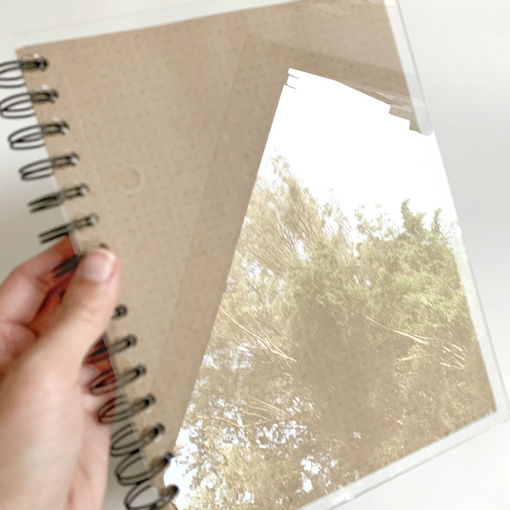 Libreta Acrílica - Papel Kraft - Puntos - ColorSwatch