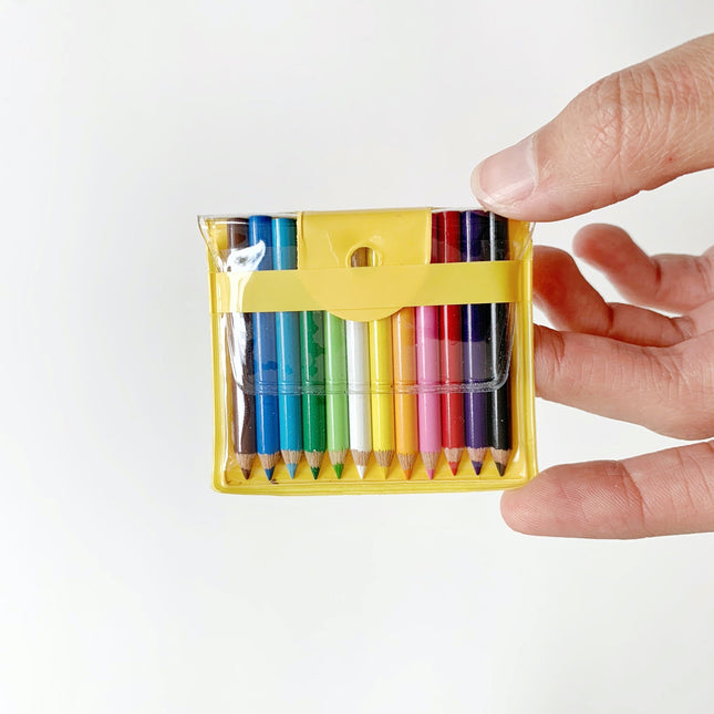Mini Crayones - ColorSwatch