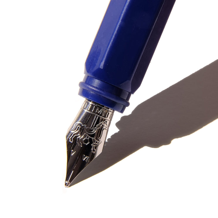 Pluma Fuente - Carousel - Lady Rose - ColorSwatch