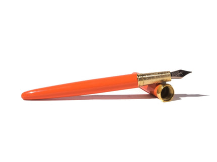 Pluma Fuente - Persimmon - ColorSwatch