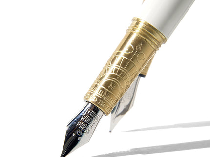 Pluma Fuente - Sunset Yellow - ColorSwatch