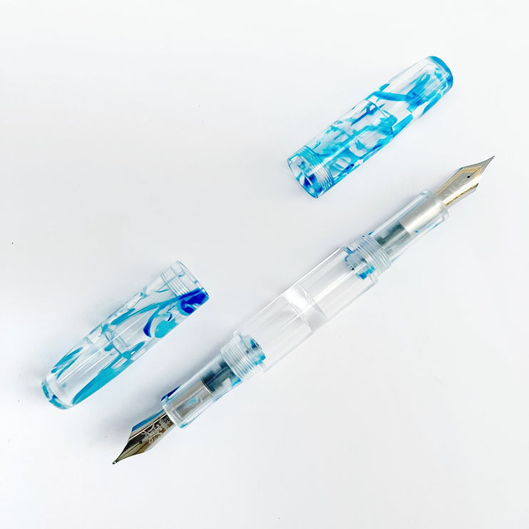 Pluma Fuente Triple - Misty Mountains - ColorSwatch