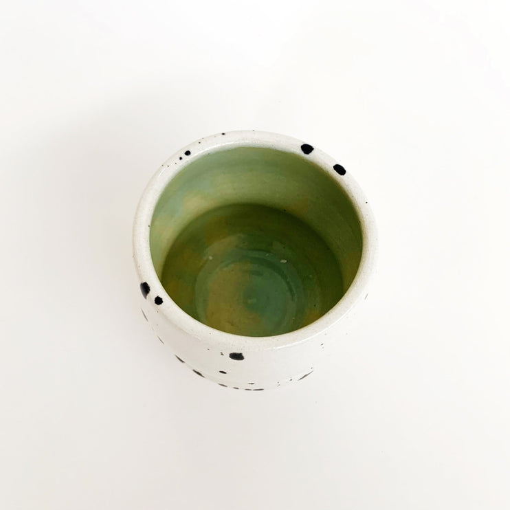 Portalápices - Spots con Verde - ColorSwatch