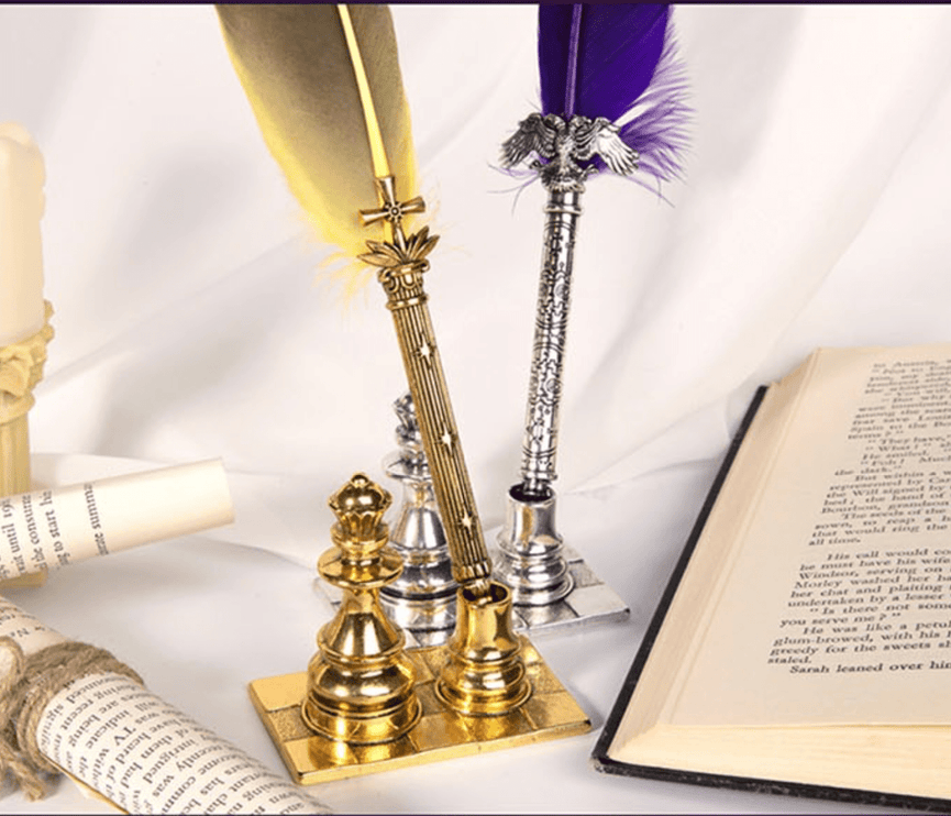 Psyche Feather Pen & Holder Set - ColorSwatch