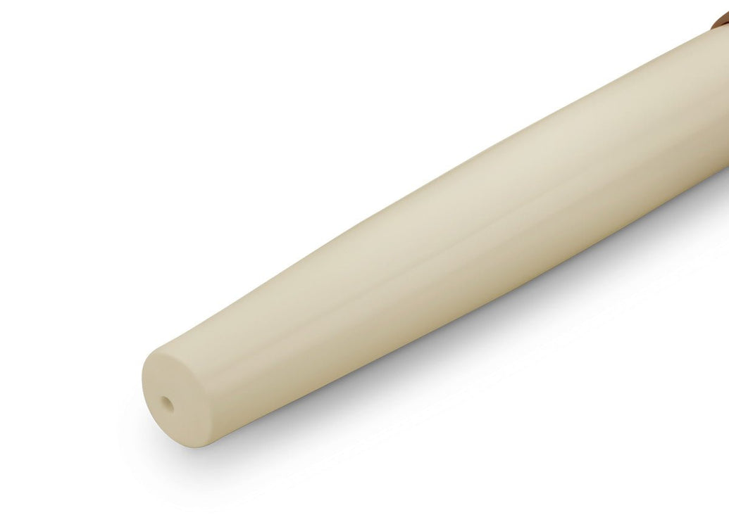 Student - 20's Jazz - Pluma Fuente M - ColorSwatch