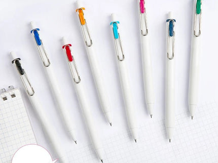 Uni ball ONE - 0.5mm - Rosado Claro - ColorSwatch